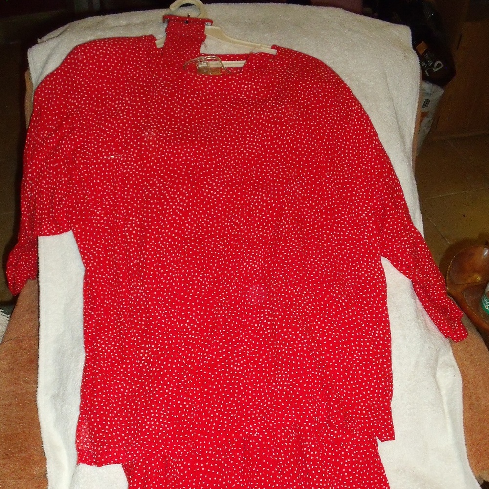 Women's Blouse and Skirt Set